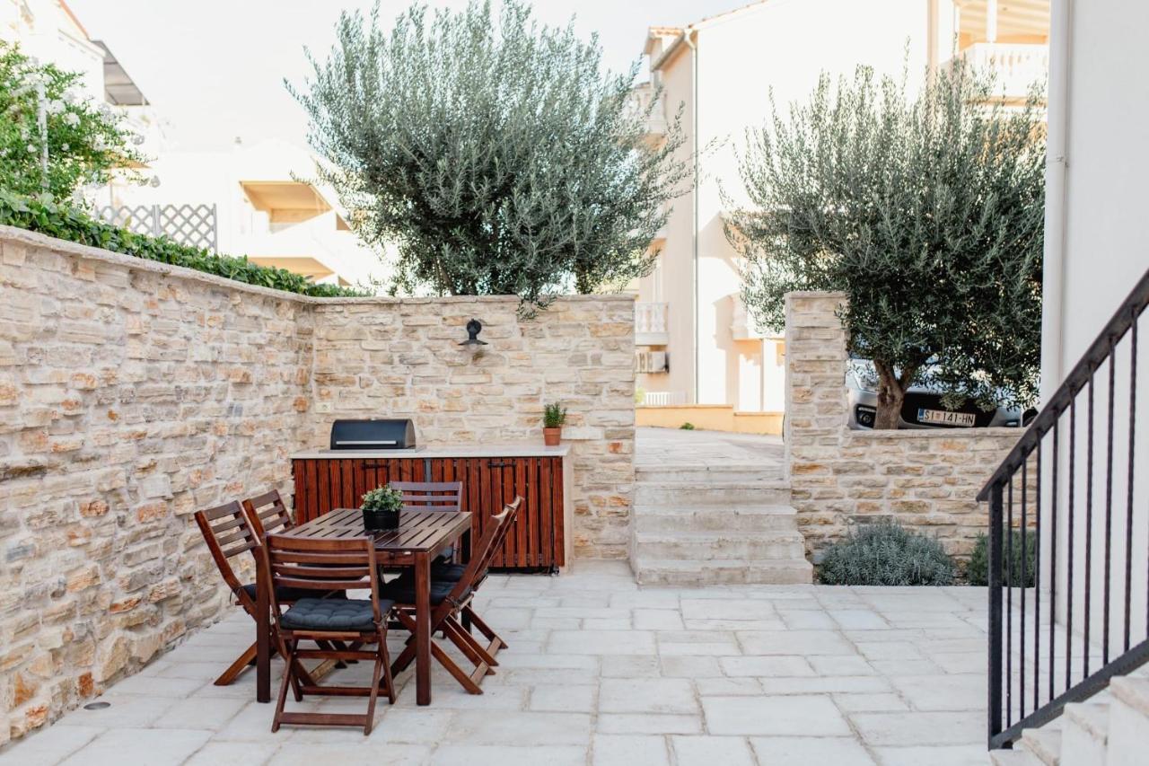 Olive Tree Apartments Vodice Exteriör bild