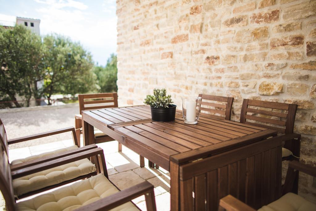 Olive Tree Apartments Vodice Exteriör bild