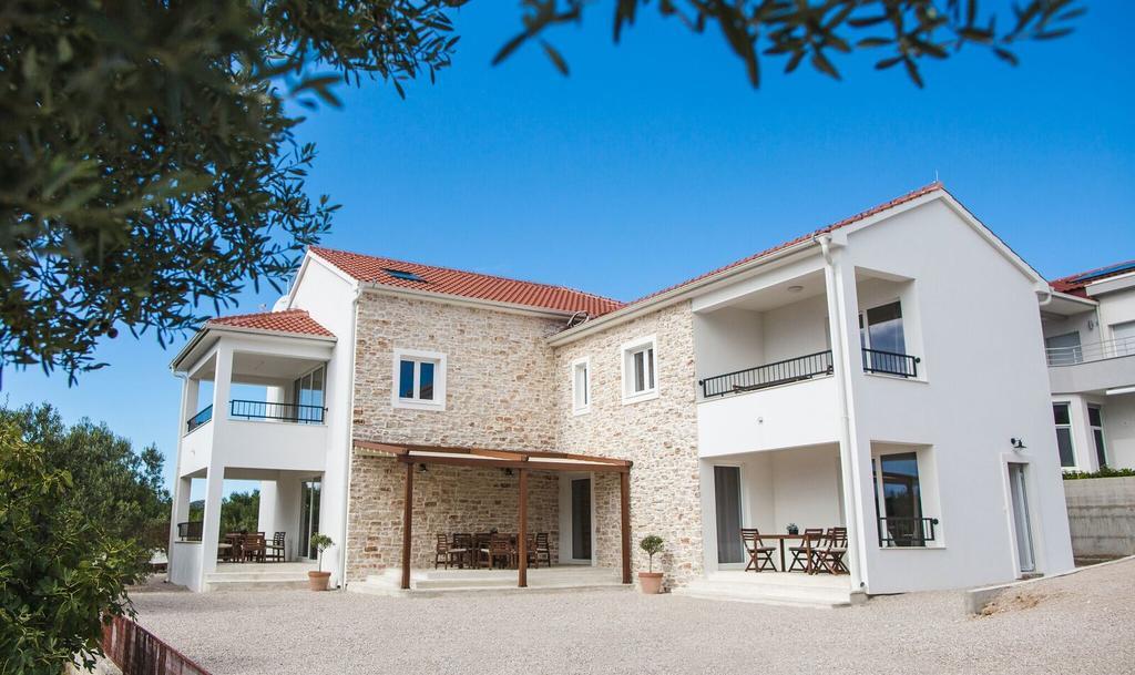 Olive Tree Apartments Vodice Exteriör bild